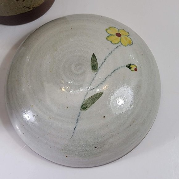 Single Serve Tea Brewer with Strainer Lid & Saucer Ceramic Flower Design - Picture 5 of 13